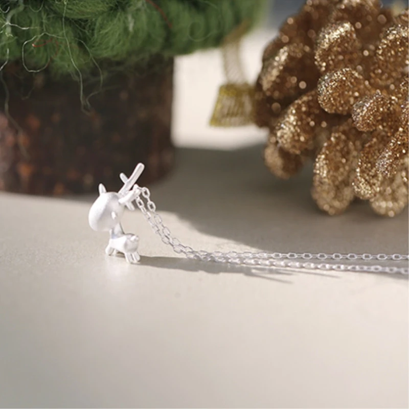 

Elk Clavicle Chain Short Christmas Gift 925 Sterling Silver Temperament Personality Fashion Female Necklace SNE148