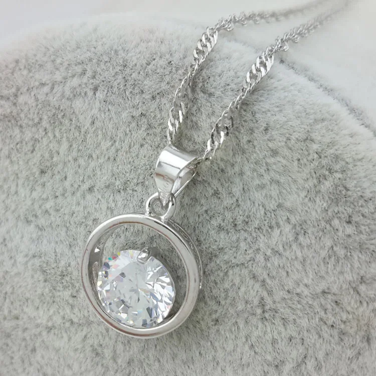 

European and American fashion collarbone chain circle 18 k zircon necklace pendant plating Zircon jewelry wholesale 263