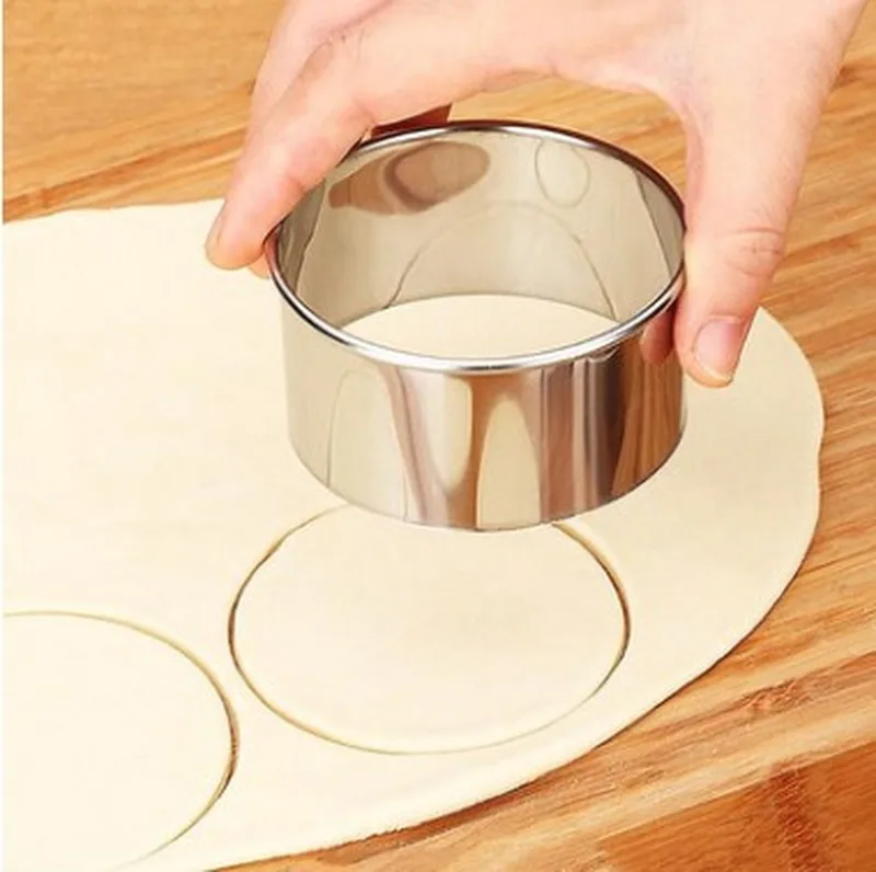 

3pcs/set Stainless Steel Round Dumplings Wrappers Molds Set Cutter Maker Tools Round Cookie Pastry Wrapper Dough Cutting Tool