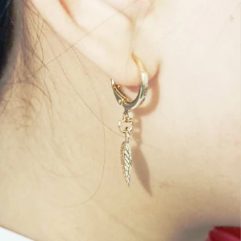 

New Earrings Fashion Jewelry Personality Leaf Rivets Simple Popular Gold Leaf Earrings For Women Punk Earrings Wholesale