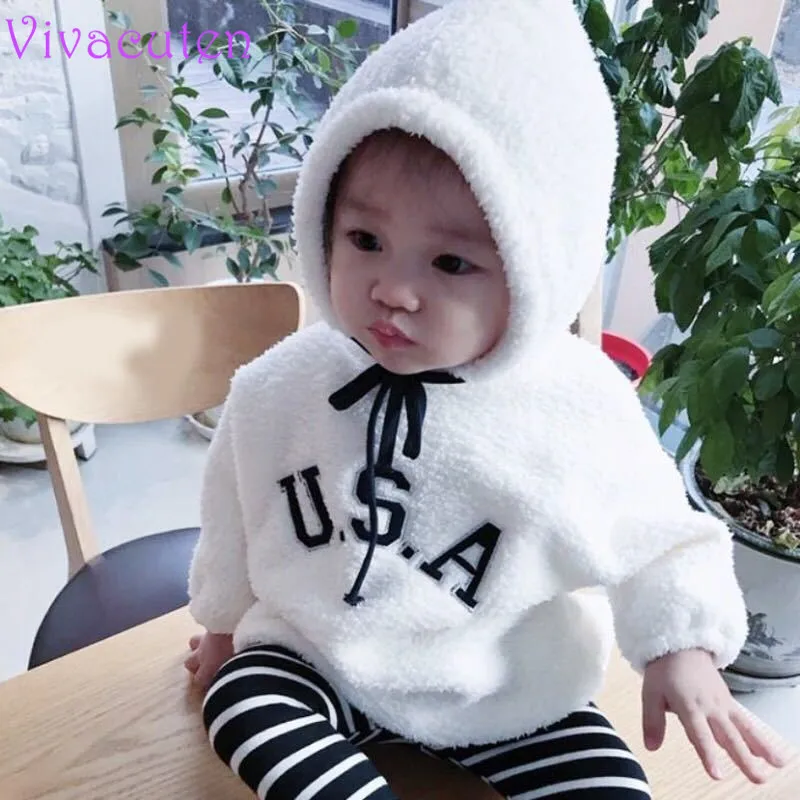 

Korean Baby rompers Version Of Baby Letters Loose hood Autumn Triangle Conjoined Blouse Baby Girl Clothes Baby girls velvet top
