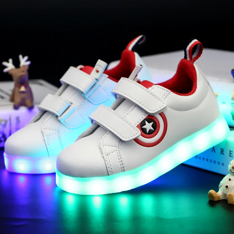New-2017-Led-children-Luminous-sneakers-girls-boys-flat-casual-Shoes-with-lights-For-baby-Kids-child-fashion-7-colors-USB-charge-1