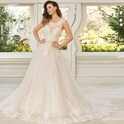 Eightree 2019 Lace Applique Wedding Dress champagne Cross Backless Design Vintage Halter Sleeveless Bridal Gown with Sashes Eightree 2019 Lace Applique Wedding Dress champagne Cross Backless Design Vintage Halter Sleeveless Bridal Gown with Sashes