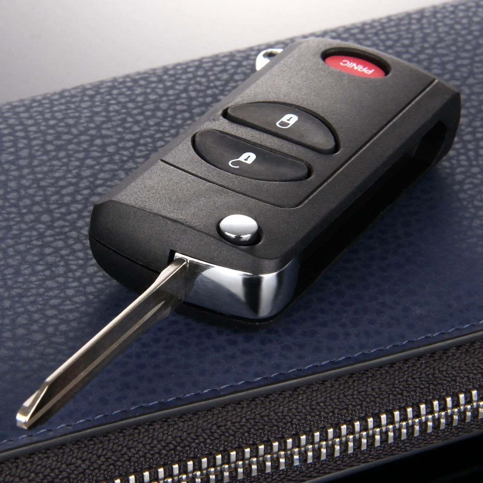 

Modify Car Covers 3 Buttons Panic Folding Flip Uncut Blade Remote Key Case Shell Fit For Dodge Ram Caravan Cheysler Jeep