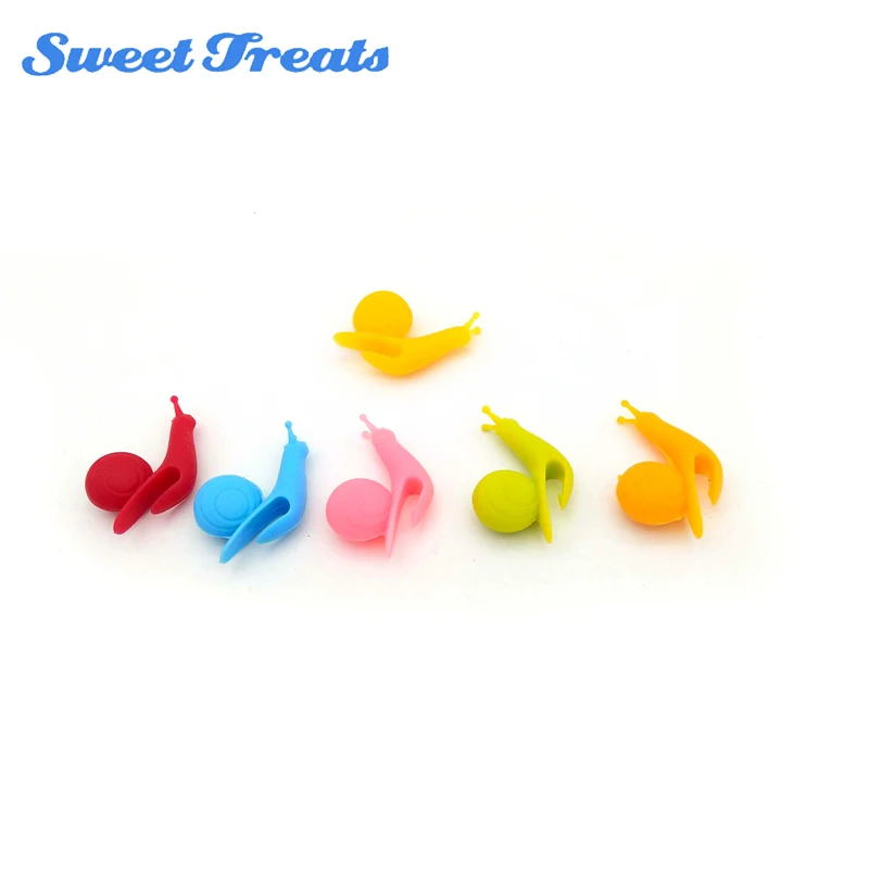 

Sweettreats 5 PCS Cute Snail Shape Silicone Tea Bag Holder Cup Mug Hanging Tool Tea Tools Randome Color