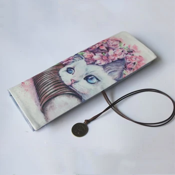 

Creative Novelty Kawaii Cat Roll Simple Vintage Bandage Pen Case Pencil Box Cosmetic Bag Makeup Storage School Office Supplies