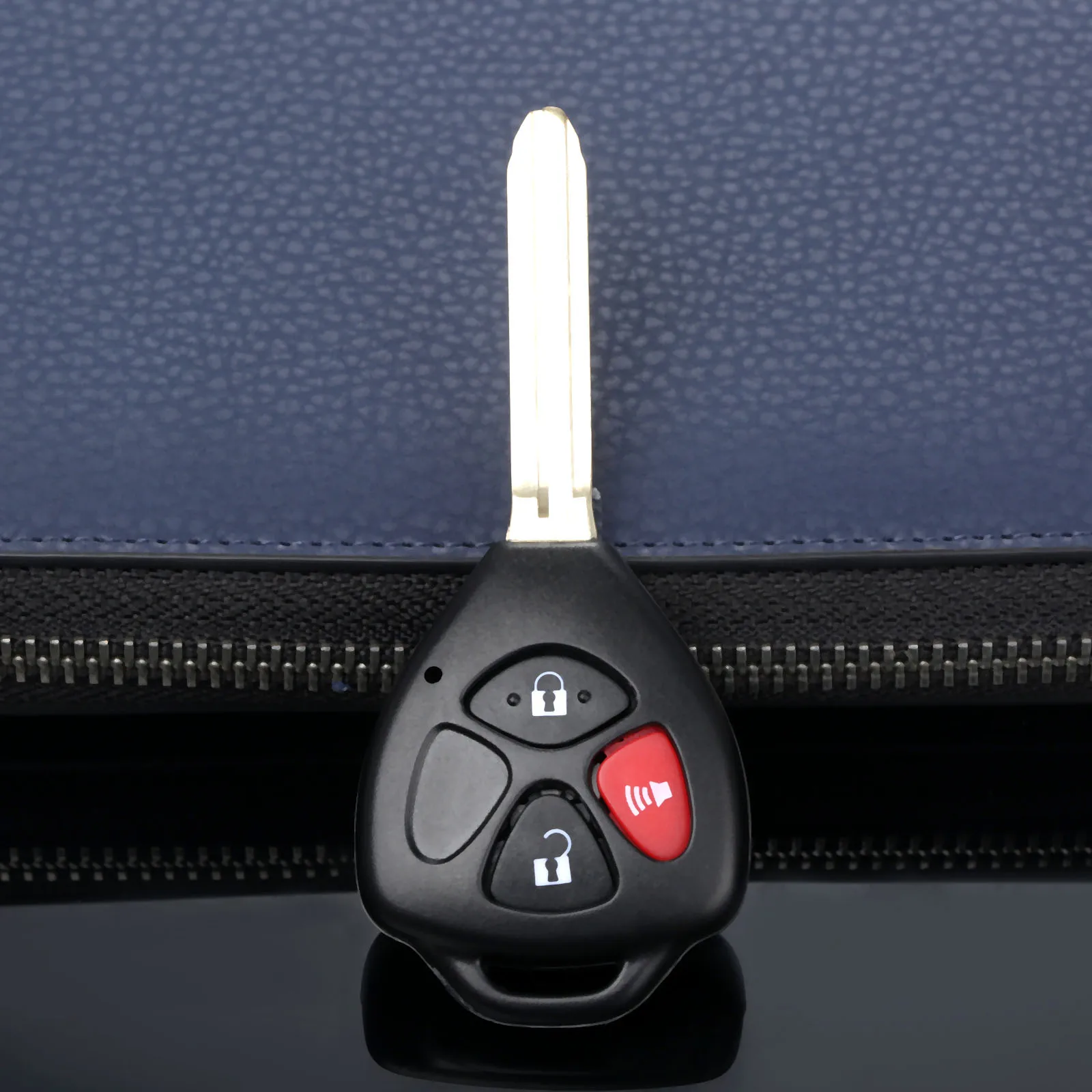 

3 Buttons Car Remote Key Shell Case Fit For Toyota RAV4 Yaris Venza Matrix Scion tc xA xb xd Uncut Blade Auto Replacement