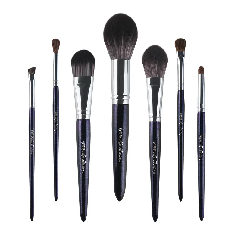 

Fashion High Quality Makeup Brush Set Foundation Eye Shadow Brush Soft High Value Professional Multi-Functional Beauty Tools