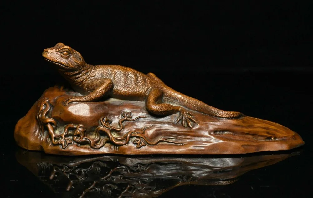 

wedding decoration China Boxwood Wood Carved Animal lizard lacertid Statue paperweight letterweight