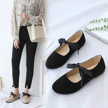 Замшевые туфли на плоской подошве с закрытым круглым носком; женские туфли с бантиками-бабочками на мягкой подошве; Уютные мокасины; mujer; женская обувь на толстой подошве