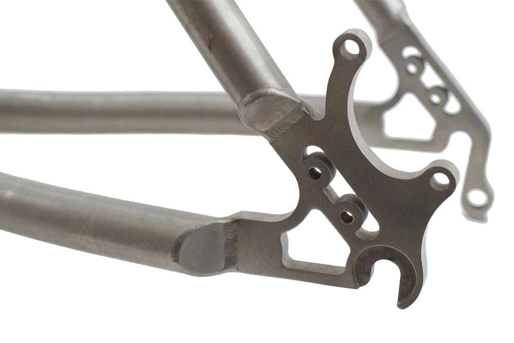 Best 2018 Road Frame Bicycle Titanium Alloy 700C Racing Bike Frame Disc Brake Type Ultralight 46cm Ti Road Bike Bicycle Frame 7