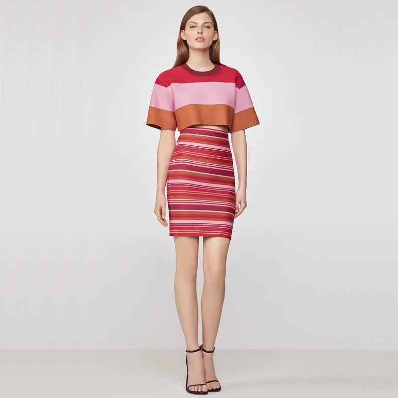 

wholesale 2019 New bandage Set Red short sleeve Jacquard top&Short skirt Two-piece suit celebrity Cocktail party dress