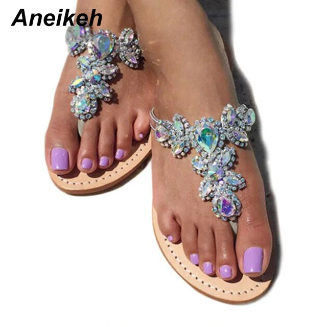 Aneikeh 2018 Woman Sandals Women Shoes Rhinestones Chains Thong Gladiator Flat Sandals Slippers Crystal Chaussure Plus Size 