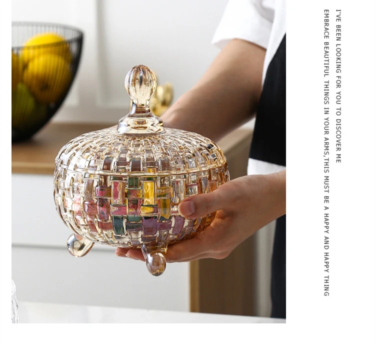 European Crystal Glass with Lid Candy Jar Wedding Glass Container Creative Storage Tank Amber Glass Crystal Jar Home Decorative