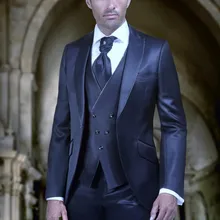 Блестящие Темно-Синий Пик Нагрудные жених Смокинги Groomsmen Костюм Лучший Мужчина/Жених/Свадьба/Выпускного Вечера/Ужин Костюмы(куртка+ Брюки+ Галстук+ Жилет