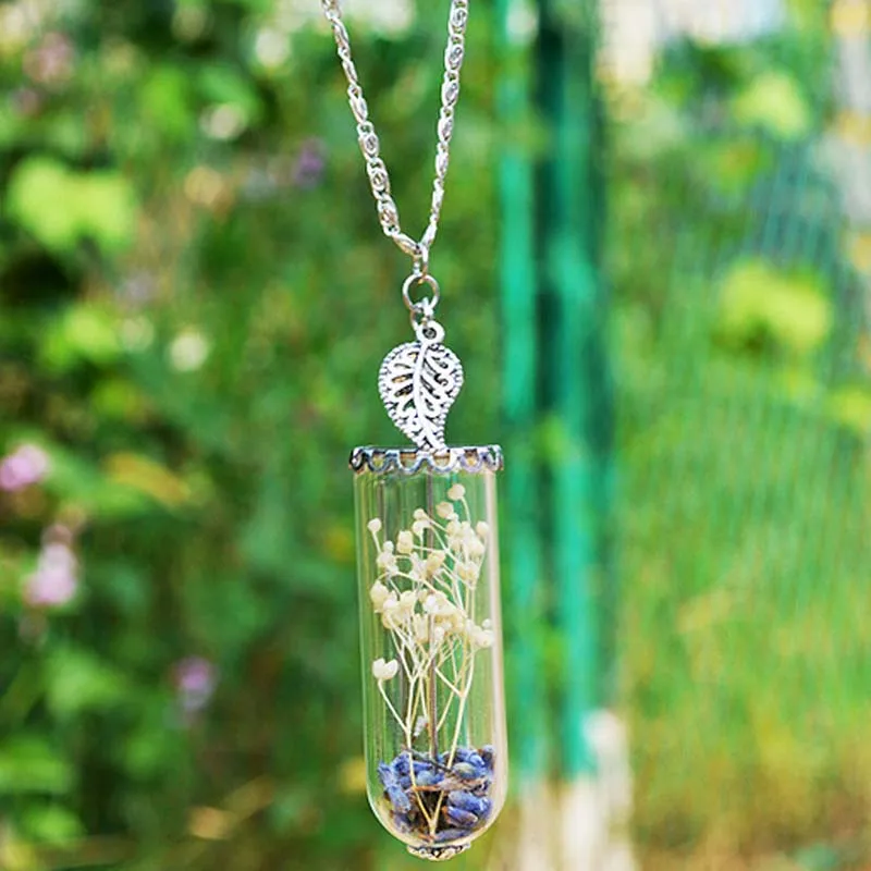 Стеклянные подвески. Флакончик стеклянный с пробкой. Горный хрусталь подвеска. Стеклянные мини бутылочки. Стекло для керосиновой лампы диам.