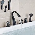 Современный Широкий водопад Носик двойной ручкой бассейна и ванной кран на бортике Латунь Черный Ванная раковина смеситель воды краны