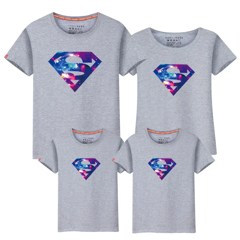 

New Family Look Superman T Shirts 14 Colors Summer Family costumes Matching Clothes Father Mother Kids Cartoon Outfits clothing