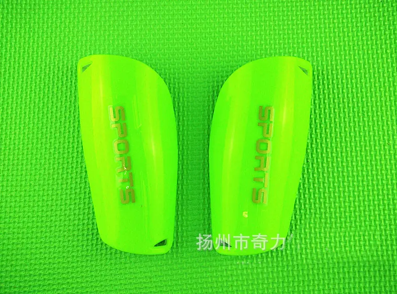 GSZHXCK детские футбольные голени защита для тхэквондо протектор shinguards Футбольные Щитки на голень 14 см для детей 1 пара - Цвет: Зеленый