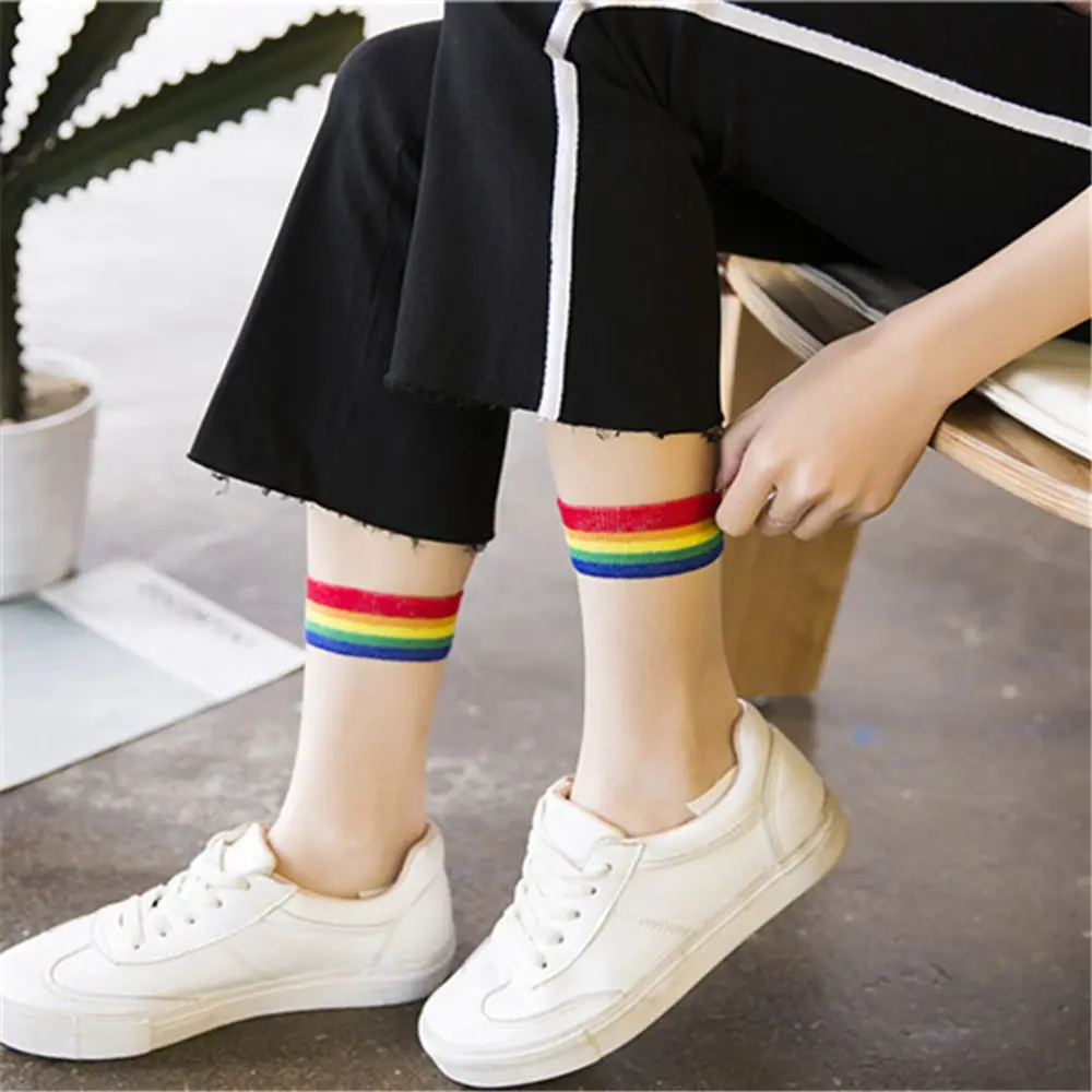 Новые прозрачные радужные полосатые с рисунком смешные короткие носки женские классные хлопковые Harajuku носки женские Модные Цветные счастливые носки