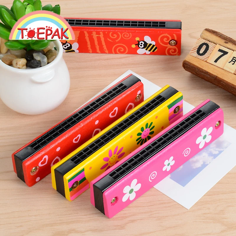 Toepak Harmonica Children's 16 hole Wooden Can Play Harmonica Fun