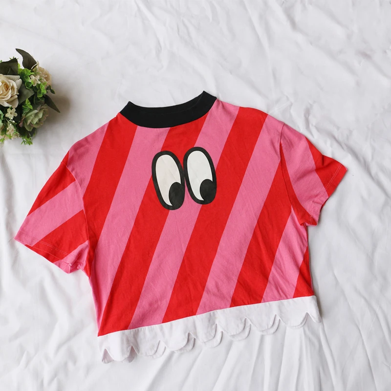 

2019 European woman cute eyes T-shirt red printed striped stitching shirt T stage show wave hem round neck short-sleeved T-shirt