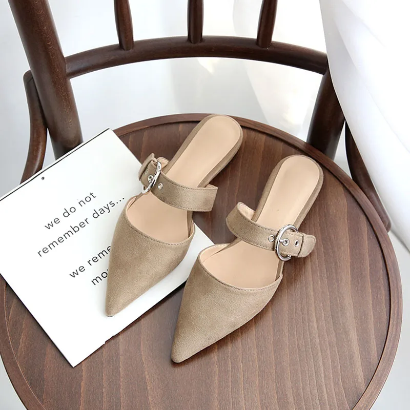 

Pointed toe half slippers Female summer wear fashion sandals Female flat bottom wild heelless lazy shoes