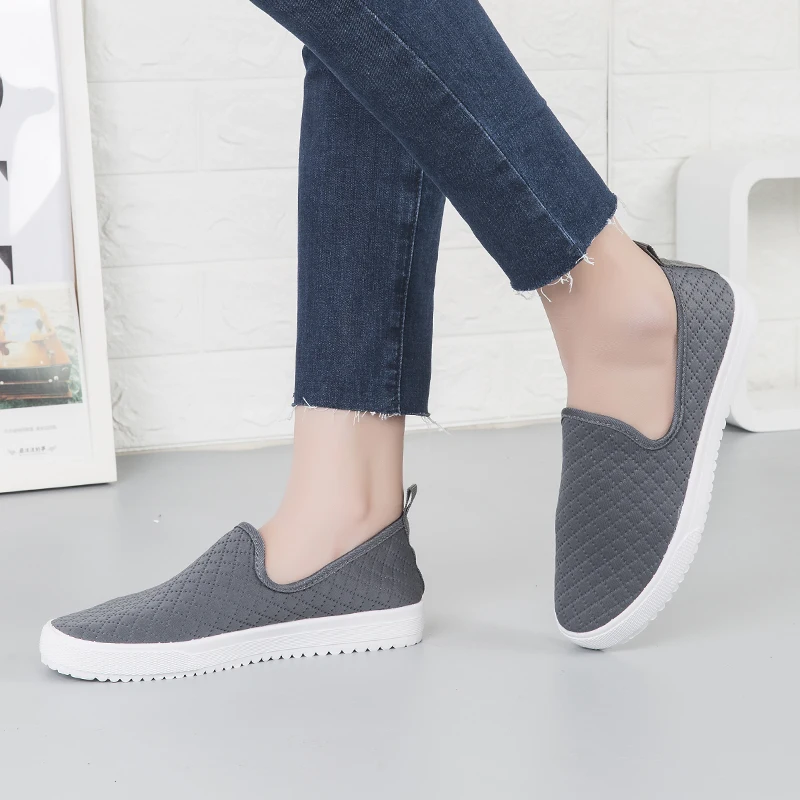 

2018 Women Shoes Sneakers Canvas Shoes Women Causal Shoes Comfortable Thick Bottom Slip on Flats Shoes Women Slipony