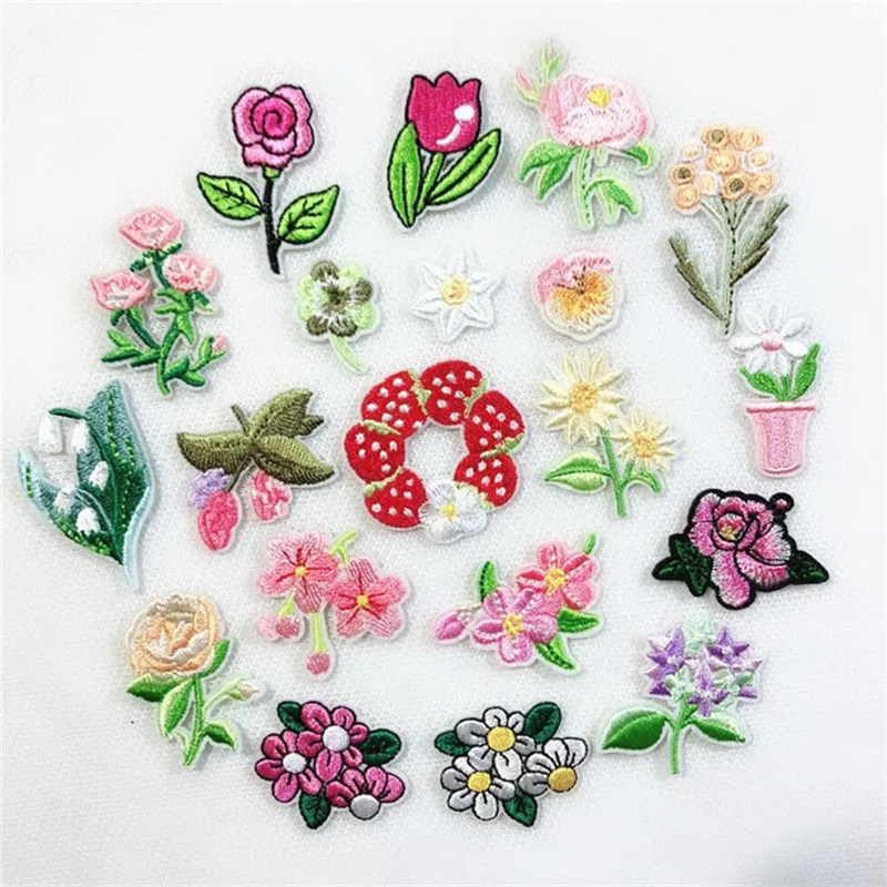

10PCS Fashion Embroidered Kinds of Flower Patch for Clothing Applique for Jeans DIY Accessories Cute Cheap Iron on Patches