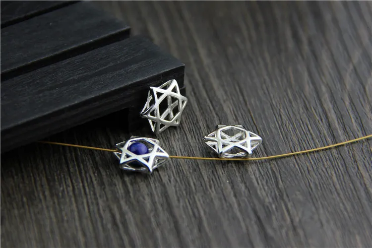 2992527149_859587021