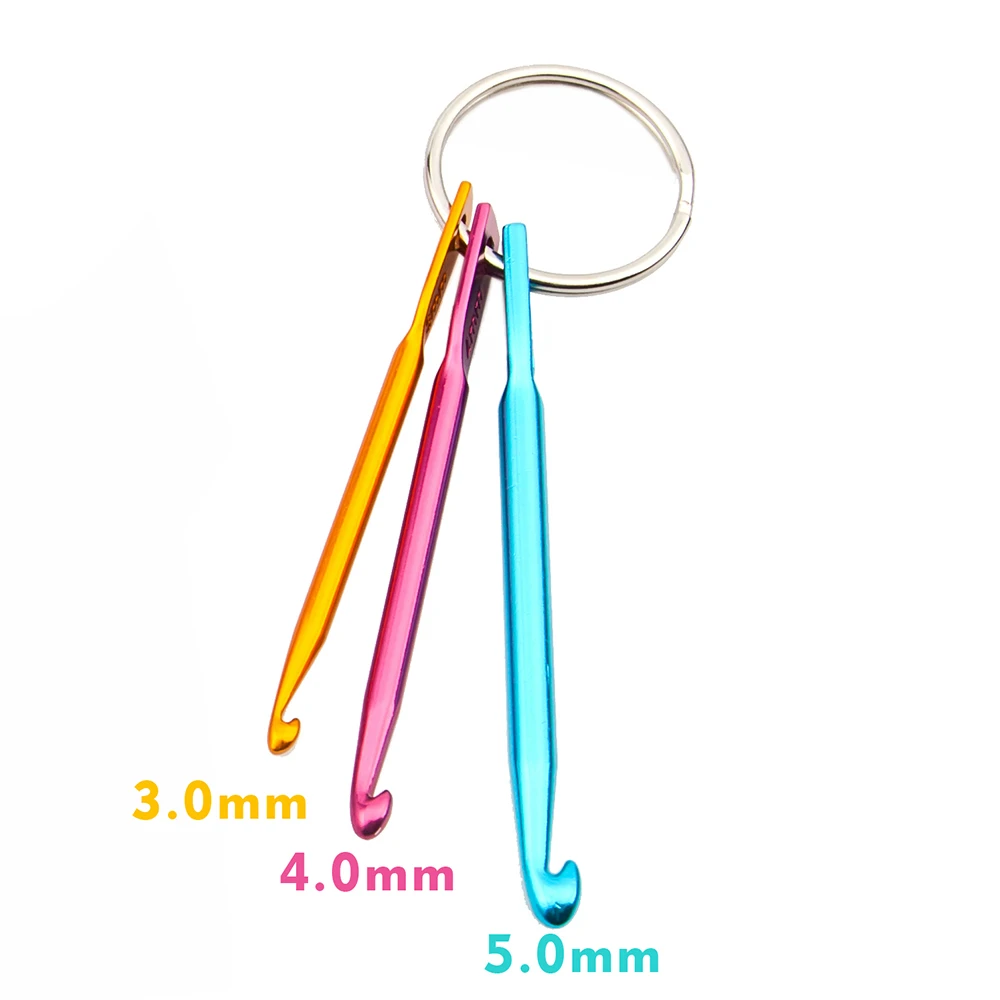 

Hot Sale 3 sizes in 1 Set Keychain Hooks, DIY Multicolour Crafts Knitting Needles Mini Aluminum Crochet Hook
