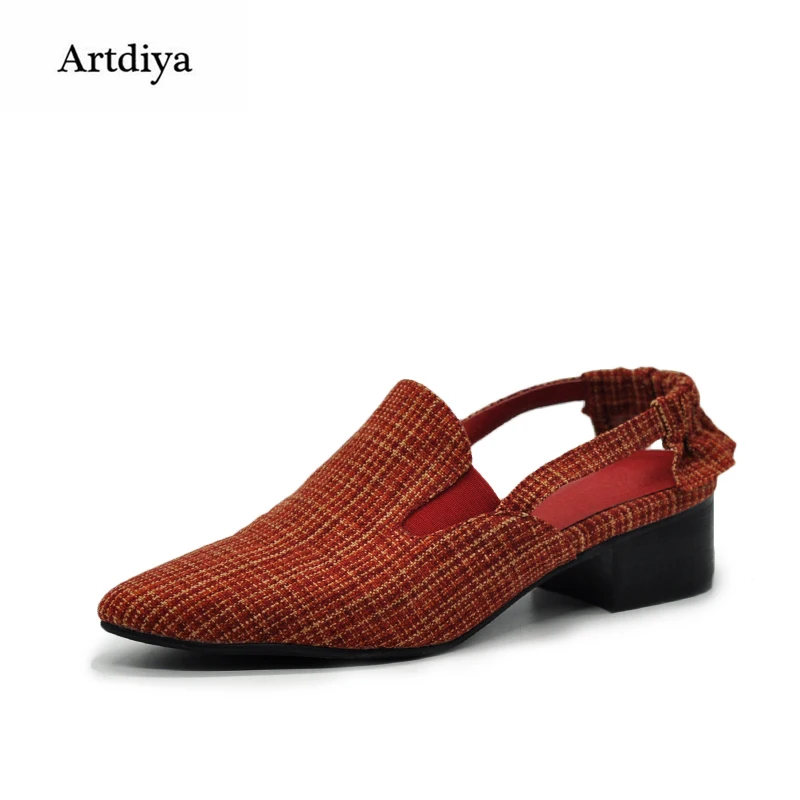 

Artdiya Original Retro British Thick Heels Women Sandals Pointed Toe Medium Heels Handmade Shoes 1807-5Y