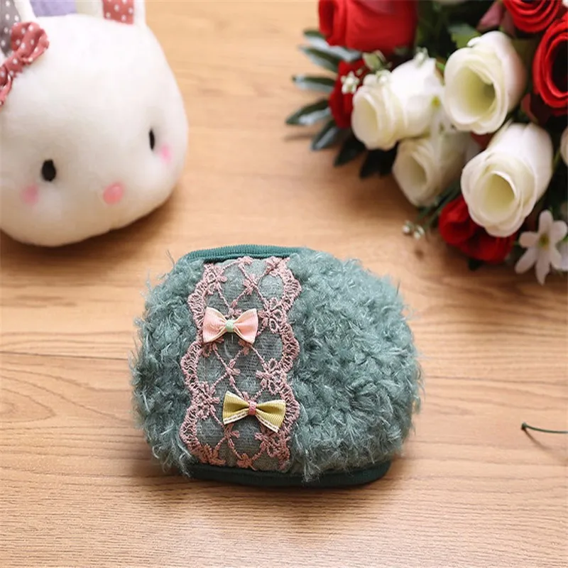 2456263038_194290757