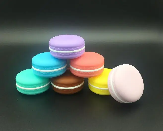 

10pcs/lot 5g/10g Candy Color cute empty cosmetic containers Lipstick lip balm holder DIY sub-bottling cream jars