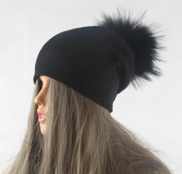 black cap black fur Осенне-зимняя Шапка-бини с помпоном, женская вязаная шерстяная шапка Skullies, повседневная женская шапка с помпоном из натурального меха енота - Цвет: black cap black fur