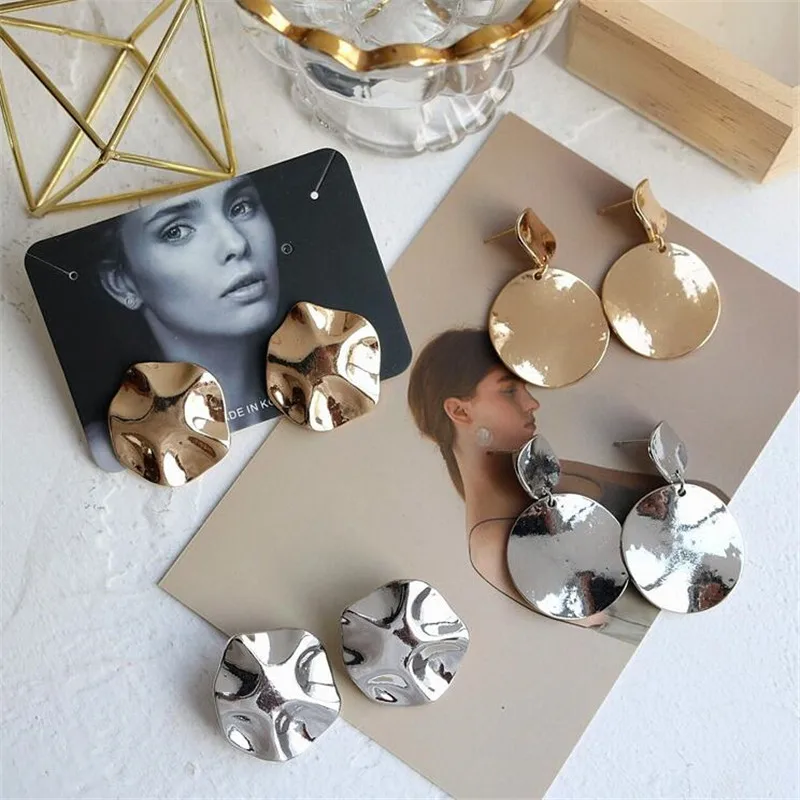 

Punk Style Gold Color Big Round Stud Earrings For Women Party Brincos Irregular Twist Double Circle Charm Earring Jewelry