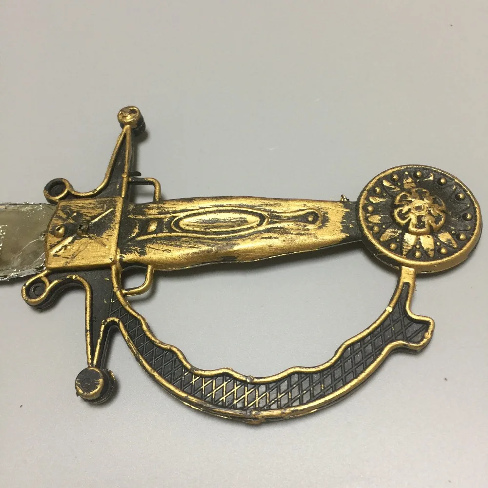QICSYXJ-2pcs-lot-Halloween-Fancy-Dress-Party-Cos-Pirates-Dress-Accessories-Knife-Plastic-Sword-Pirates-of (4)