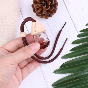

8ml Car Diamond Shape Pendant Auto Ornament Perfume Bottle Hanging Air Freshener Perfume Fragrance Diffuser Empty Glass Bottle