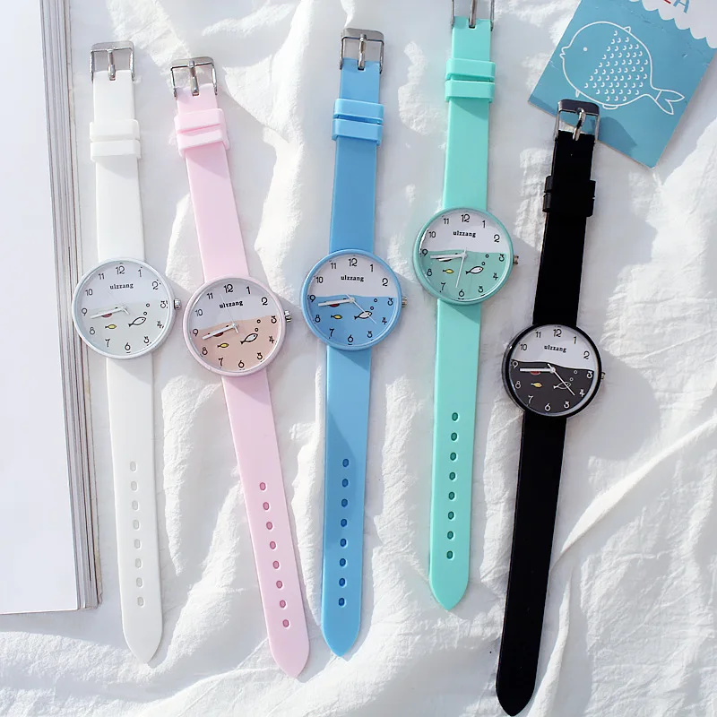 8SEASONS Silicone Multicolor Cute Swim Fish Quartz Wrist Watches Sea Round Plate Watch Trendy Simple Women Jewelry, 1 Piece 8SEASONS Silicone Multicolor Cute Swim Fish Quartz Wrist Watches Sea Round Plate Watch Trendy Simple Women Jewelry, 1 Piece