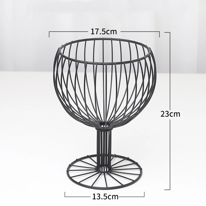 Прямой маркетинг креативная форма корзина для фруктов современный изготовленный из кованого железа закуска чаша конфеты блюдо гостиной дома журнальный столик - Цвет: Black