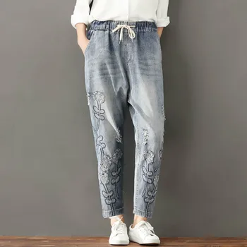 

Plus Size Women Jeans Autumn Hole Harem Pants Floral Elastic Waist Show Thin Vintage Capris Pants Blue 2019 New Jeans LP237