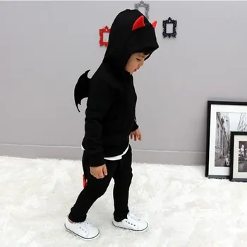 

Spring 2017 Small Demon Angel Wings Suit Terry Sport Suit Boys Set
