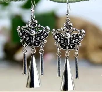 

Kolye hot sale new sale retro national wind Miao silver antique earrings Miao Silver Earrings accessories