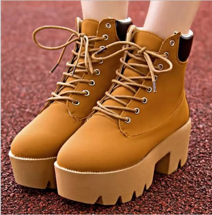 2017 узелок Лодыжки Женская Обувь толстым дном Мартинс Ботинки Женщин Военные