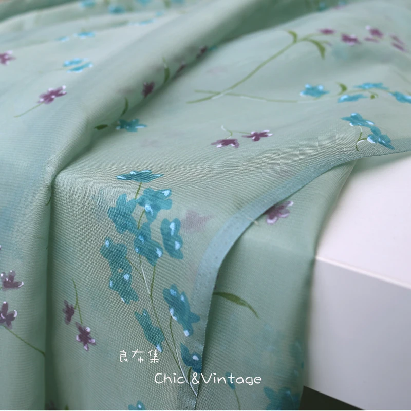 

A good set of cloth imported from Japan advanced garment fabrics of silk and cotton wool fabric dyeing fresh and elegant