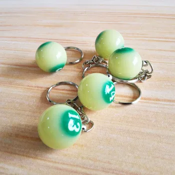 

2018 Billiards Keychain / Snooker Game Key Chain Buckle / Billiards Accessories / Billiards Gift Pool Ball Supplies Small Gift