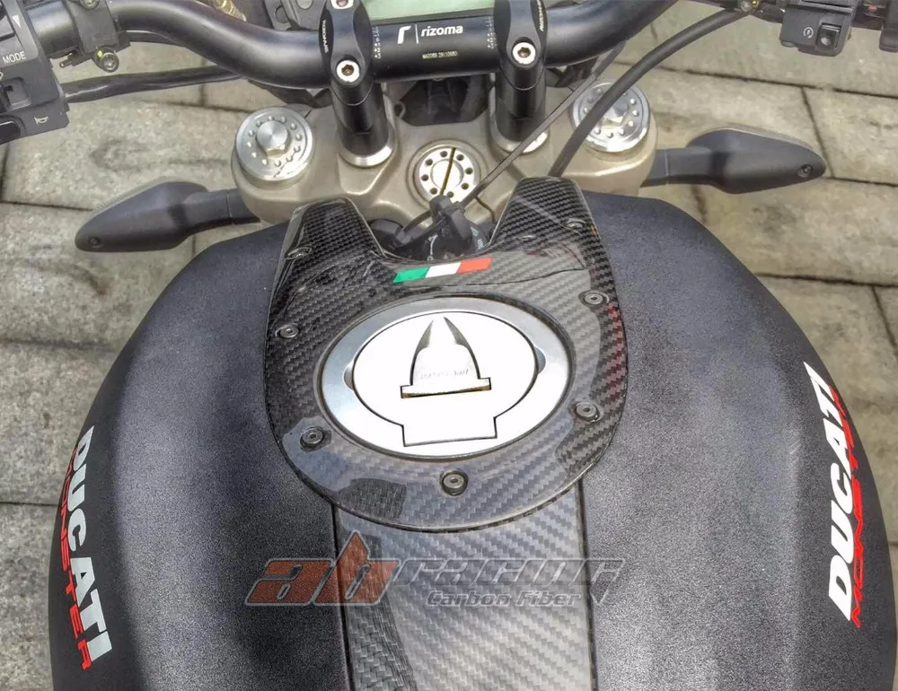 Брелок для Ducati Monster 696 795 796 1100 полностью из углеродного волокна твил