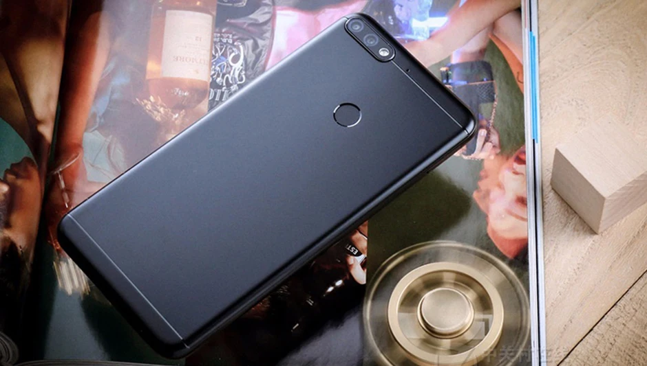 Huawe Honor 7C 4 Гб 64 Гб 5,99 дюймов Snapdragon 450 Восьмиядерный фронтальный 8.0MP двойная задняя камера 3000 мАч отпечаток пальца