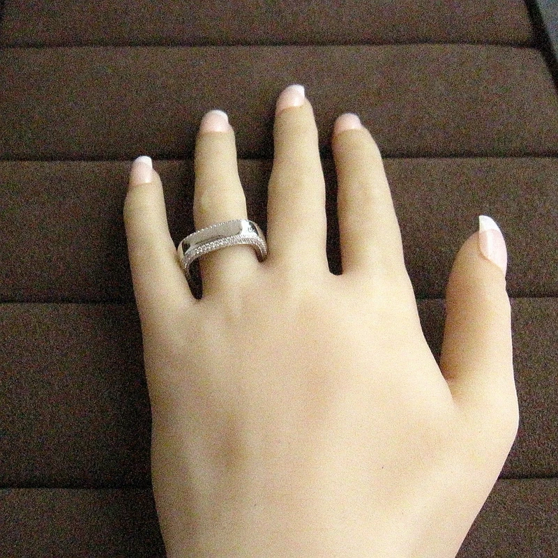 R2524 (11)_
