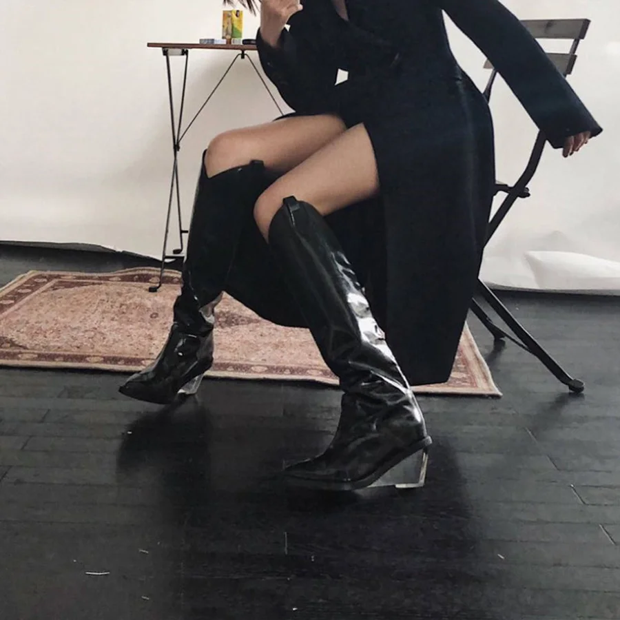01